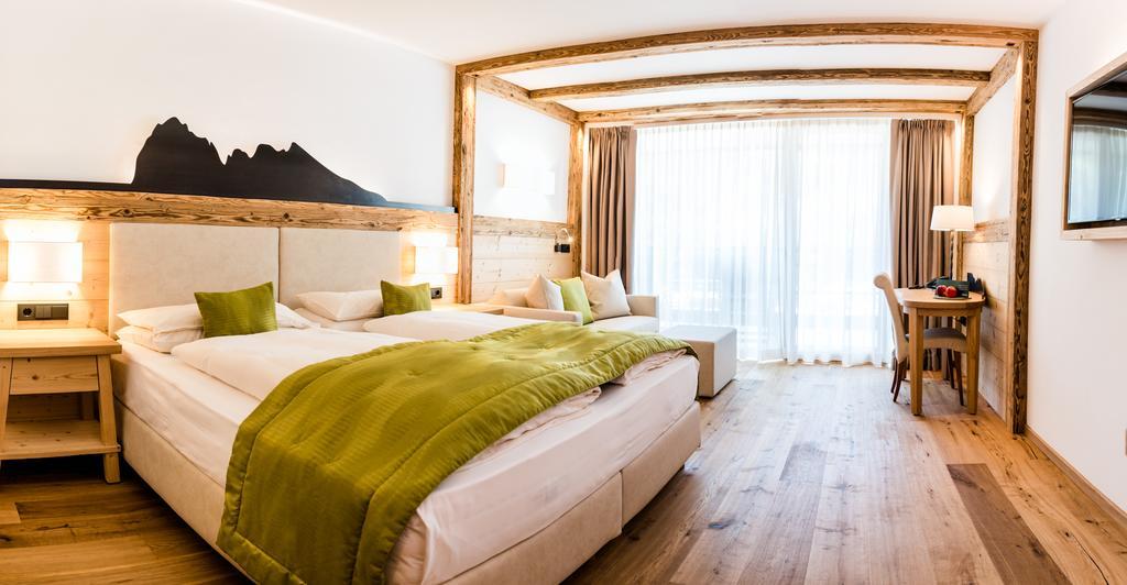 Vitalhotel Dosses Santa Cristina Val Gardena 외부 사진